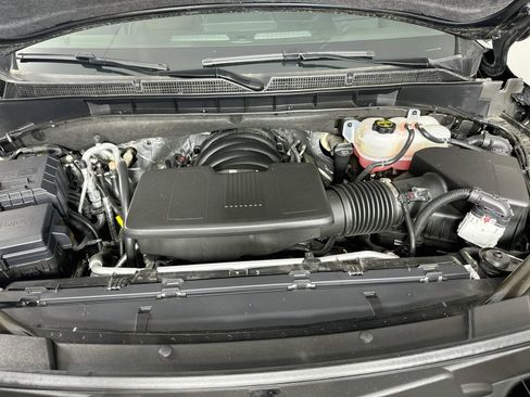 Used 2025 GMC Yukon XL Denali Ultimate AWD/4WD image 35