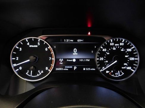 Used 2023 Nissan Rogue SV image 54