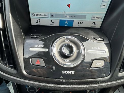 Used 2017 Ford Escape Titanium w/ Canadian Touring Package AWD/4WD image 27