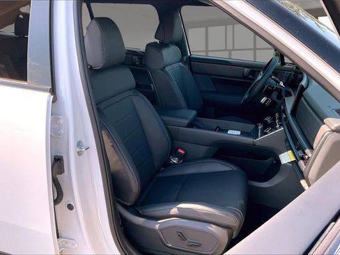 New 2026 Hyundai Santa Fe Calligraphy AWD/4WD image 11