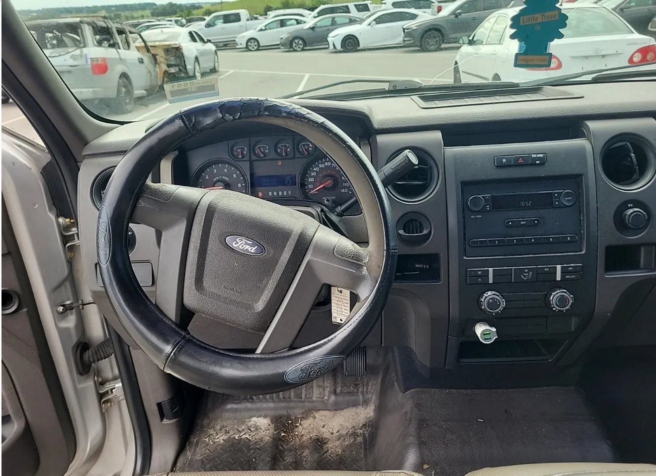 Used 2010 Ford F150 XL RWD image 5