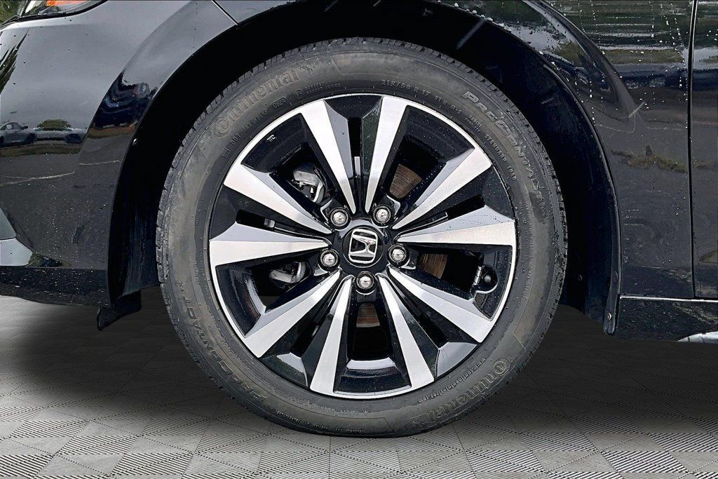 Used 2024 Honda Civic EX-L image 22
