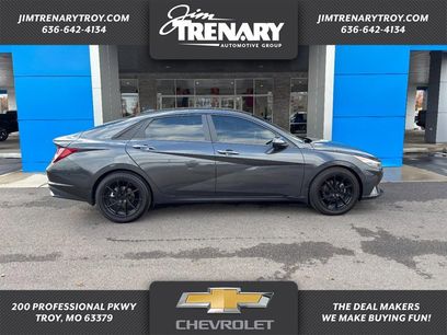 Used 2023 Hyundai Elantra SE