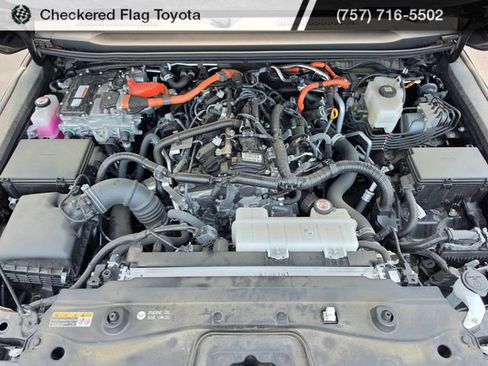 Used 2024 Toyota Land Cruiser w/ Premium Package AWD/4WD image 11