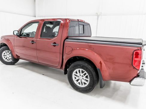 Used 2019 Nissan Frontier SV RWD image 4