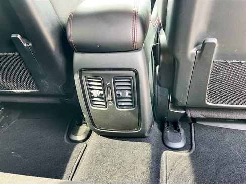 Used 2025 Dodge Durango GT w/ Blacktop Package image 34