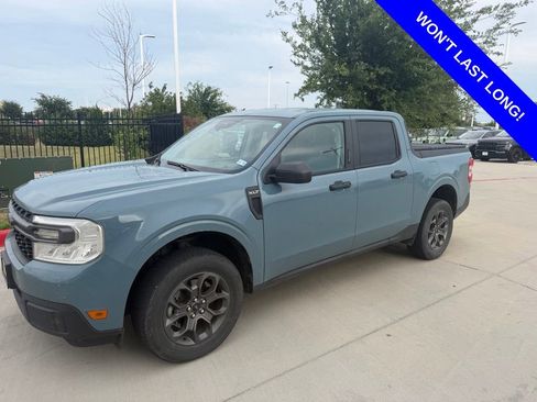 Used 2022 Ford Maverick XLT FWD image 2