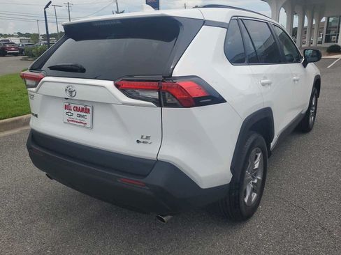 Used 2025 Toyota RAV4 LE AWD/4WD image 6