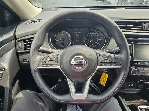 Used 2020 Nissan Rogue S AWD/4WD image 17