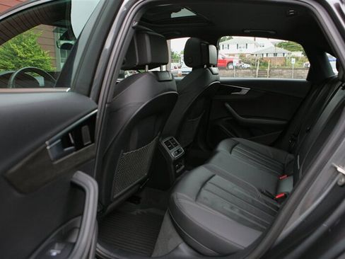 Used 2022 Audi A4 2.0T Premium Plus image 14