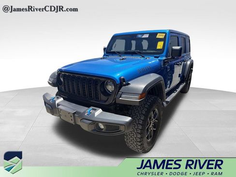 Used 2024 Jeep Wrangler Unlimited AWD/4WD image 8
