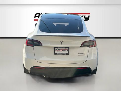 Used 2021 Tesla Model Y Performance image 6