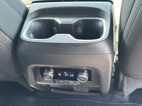 Certified 2025 GMC Acadia Elevation image 24