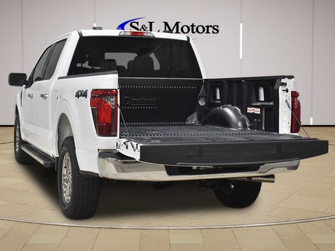 Used 2025 Ford F150 XLT w/ Equipment Group 301A Standard AWD/4WD image 5