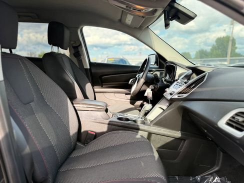 Used 2013 GMC Terrain SLE AWD/4WD image 38