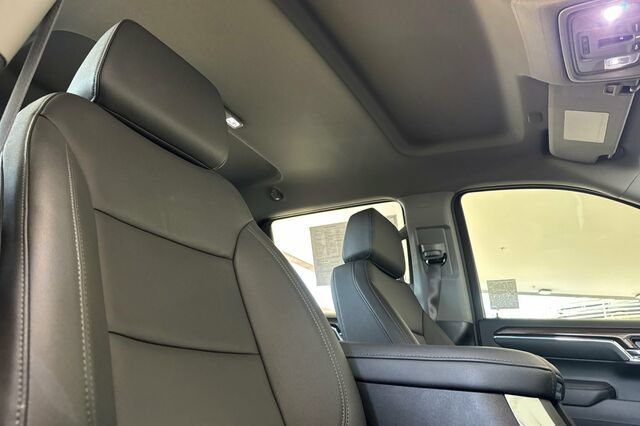 Used 2024 Chevrolet Silverado 1500 RST w/ Rally Edition AWD/4WD image 13