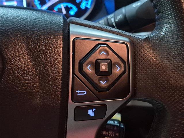 Certified 2022 Toyota Tacoma SR5 AWD/4WD image 15