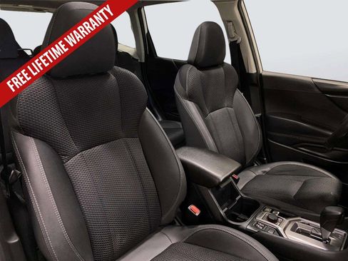 Used 2023 Subaru Forester Premium AWD/4WD image 32