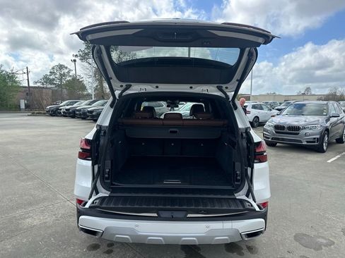 Certified 2026 BMW X5 xDrive40i w/ Climate Comfort Package image 24