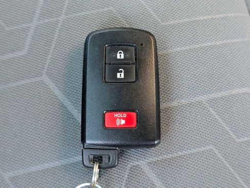 Used 2023 Toyota Tacoma TRD Sport image 41