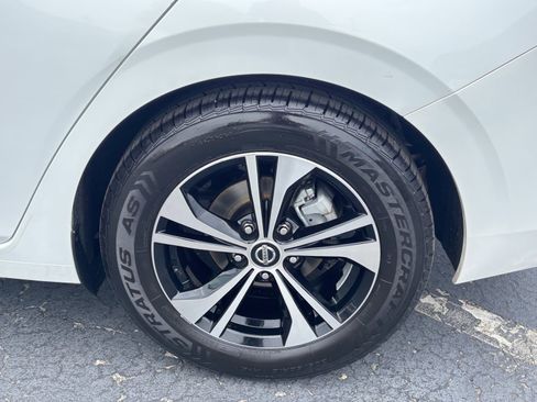 Used 2023 Nissan Sentra SV image 13