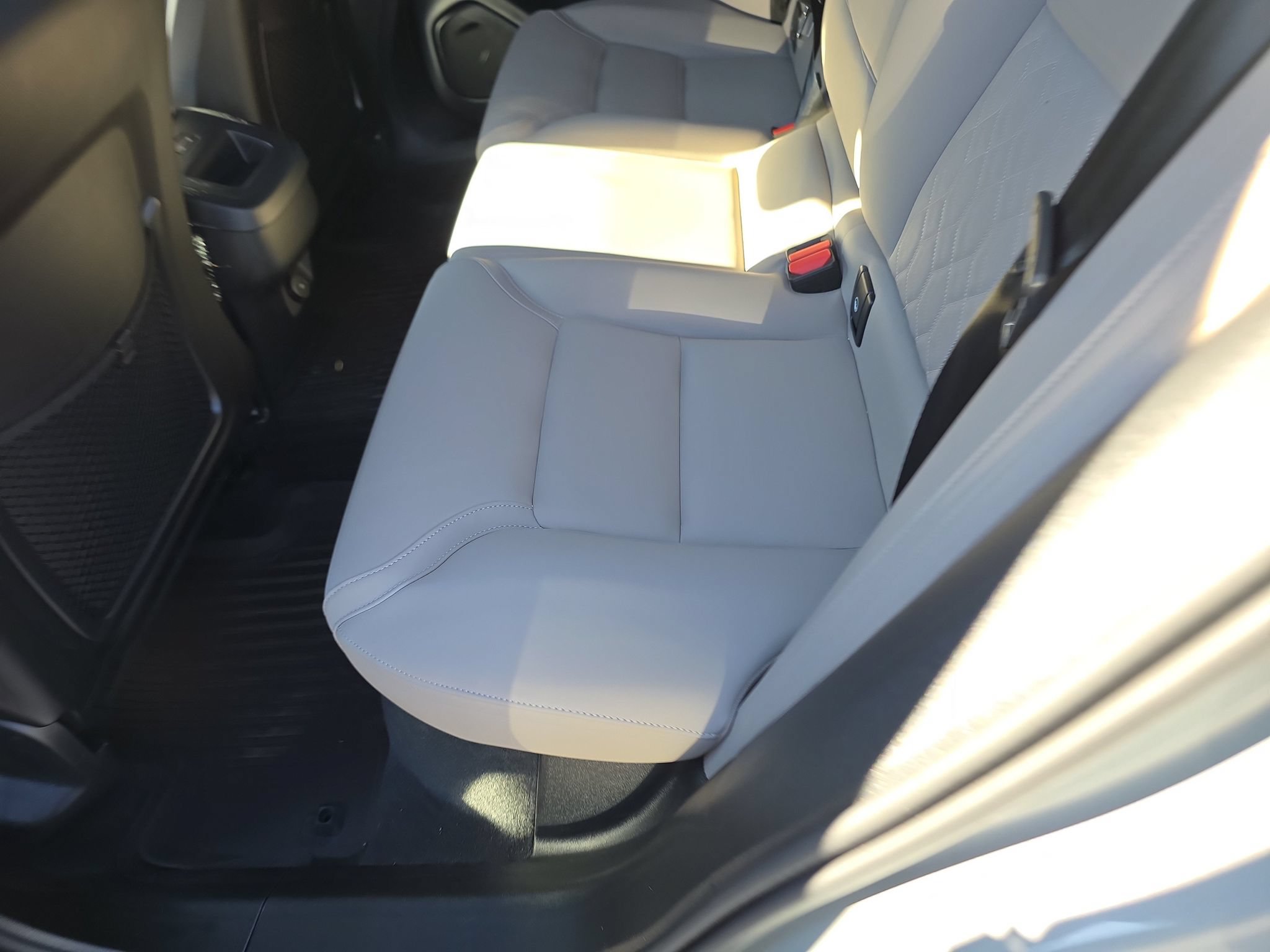 Certified 2026 Volvo XC60 B5 Plus w/ Protection Package Premier AWD/4WD image 19
