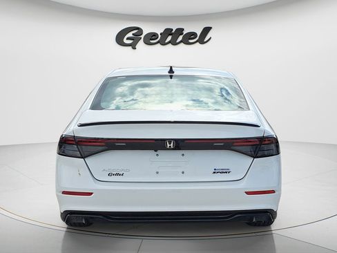 Used 2025 Honda Accord Sport image 5