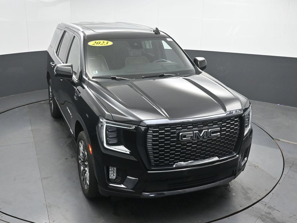 Used 2023 GMC Yukon Denali Ultimate w/ LPO, Floor Liner Package AWD/4WD image 36