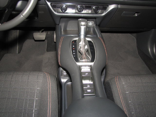 Certified 2024 Honda HR-V Sport image 37