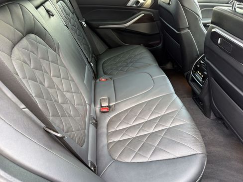 Used 2024 BMW X5 xDrive40i AWD/4WD image 27