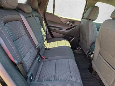Used 2025 Chevrolet Equinox LT AWD/4WD image 19