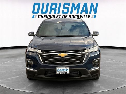 Used 2023 Chevrolet Traverse LT image 8