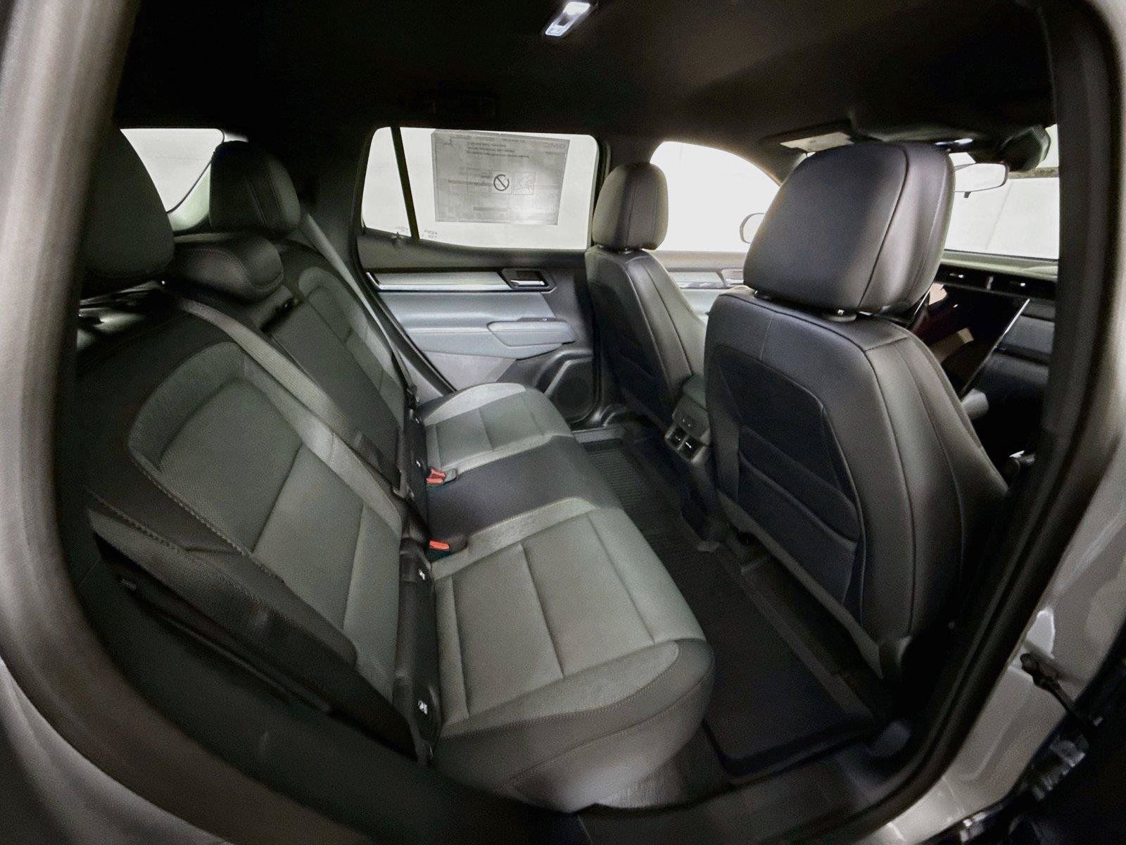 New 2027 GMC Terrain AT4 w/ Convenience Package III AWD/4WD image 20