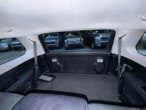 Used 2016 Toyota 4Runner Limited image 27