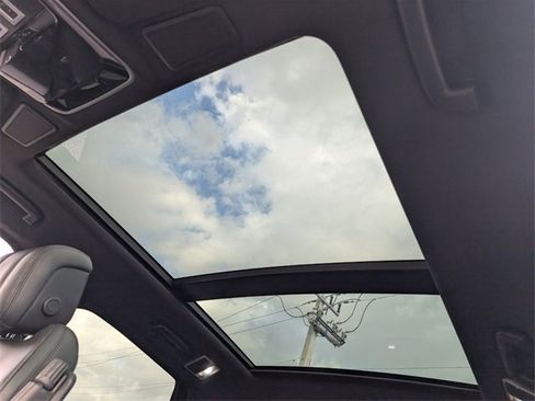 Used 2019 Land Rover Range Rover Sport HST image 23