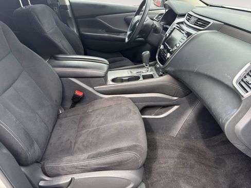 Used 2023 Nissan Murano S AWD/4WD image 15