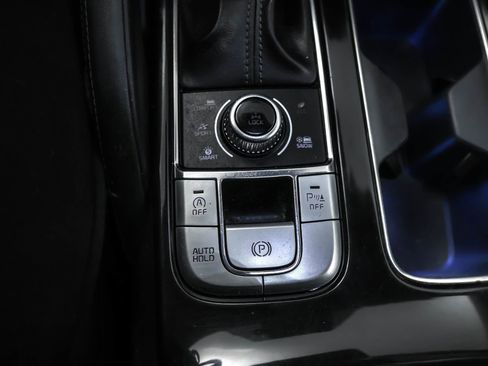 Used 2021 Kia Telluride EX w/ EX Premium Package AWD/4WD image 16