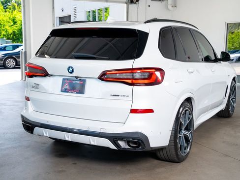Used 2023 BMW X5 xDrive45e w/ Executive Package AWD/4WD image 12