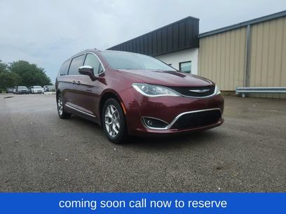 Used 2019 Chrysler Pacifica Limited