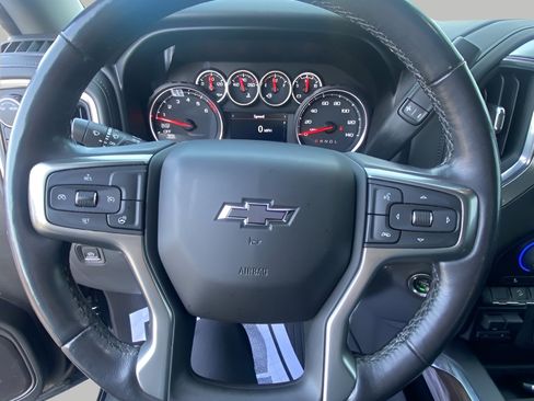 Used 2021 Chevrolet Silverado 1500 LT Trail Boss w/ Convenience Package II image 5