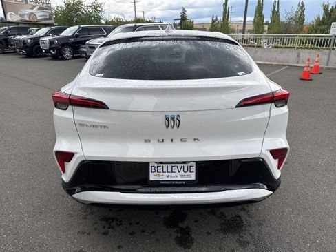New 2025 Buick Envista Sport Touring image 5