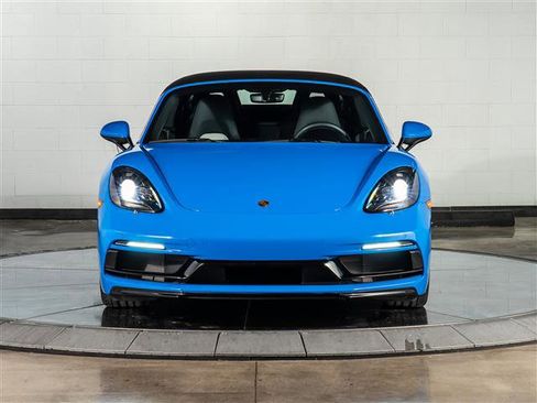 Certified 2025 Porsche 718 Boxster image 18