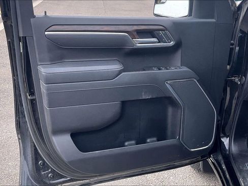 Used 2025 GMC Sierra 1500 SLT image 21