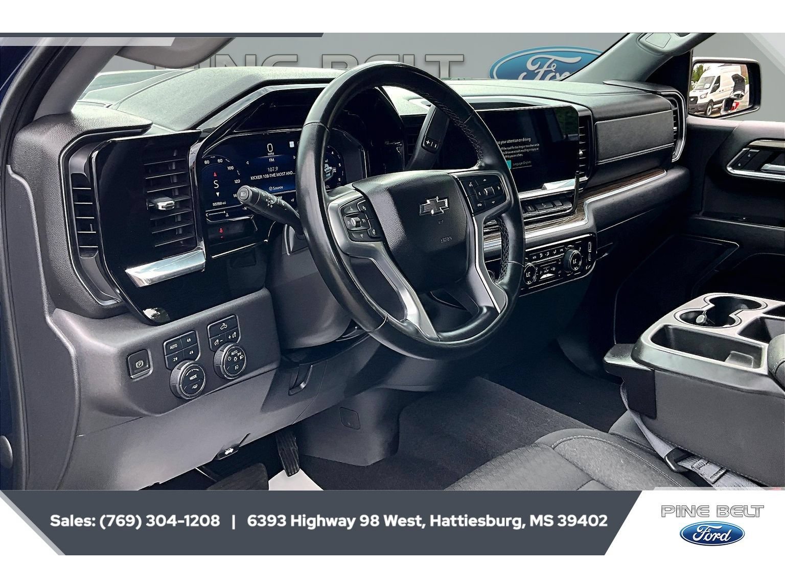 Used 2023 Chevrolet Silverado 1500 LT Trail Boss w/ Protection Package AWD/4WD image 13