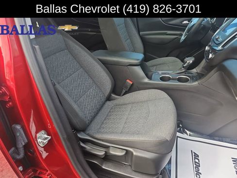 Certified 2024 Chevrolet Equinox LT image 28