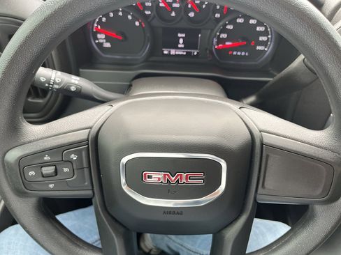 Used 2024 GMC Sierra 1500 Pro w/ Pro Value Package image 15