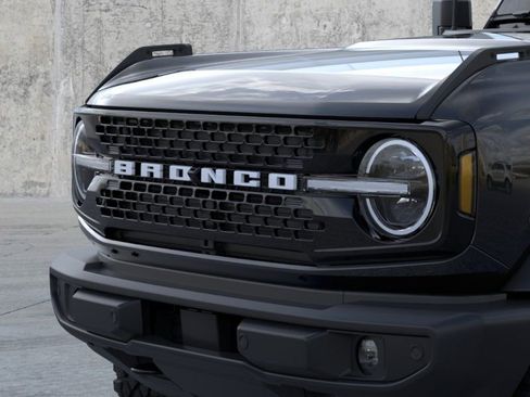 New 2026 Ford Bronco Outer Banks w/ Sasquatch Package AWD/4WD image 19