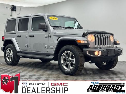 Used 2020 Jeep Wrangler Unlimited Sahara w/ Uconnect 4C Nav & Sound Group image 1
