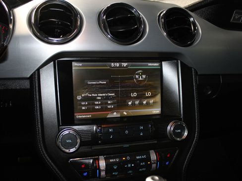 Used 2015 Ford Mustang Premium RWD image 19