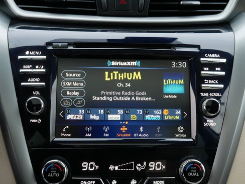 Certified 2024 Nissan Murano Platinum w/ Cargo Package image 22